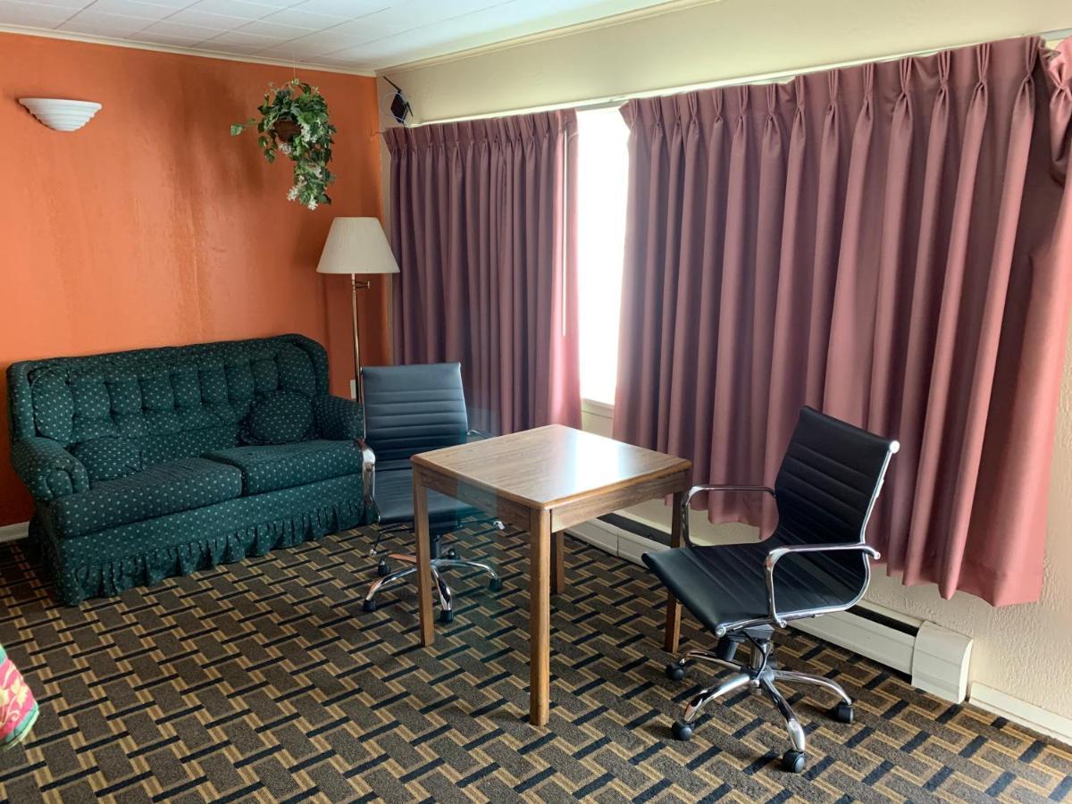 Ashland Motel Bagian luar foto